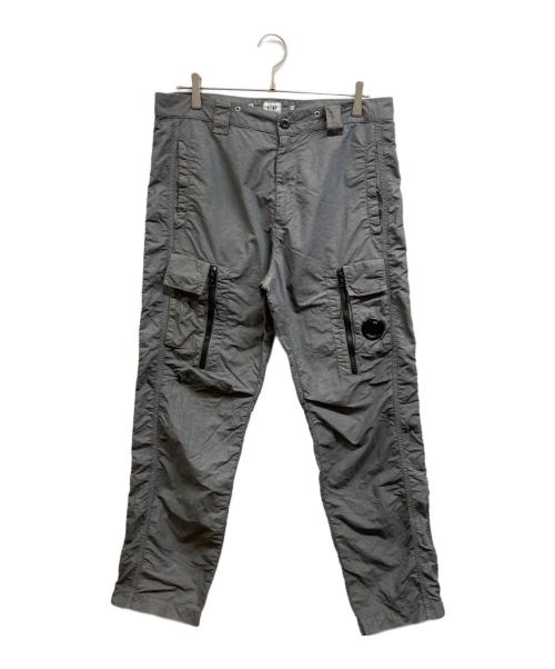 C.P COMPANY（シーピーカンパニー）C.P COMPANY (シーピーカンパニー) ナイロンジップパンツ グレー サイズ:48の古着・服飾アイテム