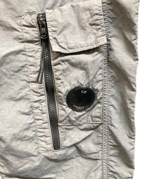 C.P COMPANY（シーピーカンパニー）C.P COMPANY (シーピーカンパニー) ナイロンジップパンツ グレー サイズ:48の古着・服飾アイテム