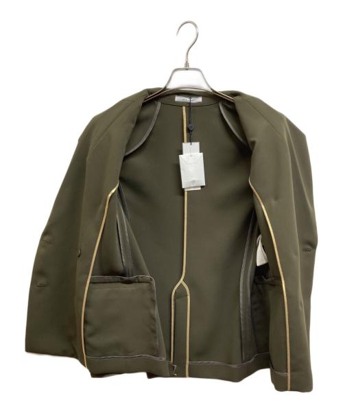 BEIGE（ベイジ）BEIGE (ベイジ) 金釦ダブルジャケット オリーブ サイズ:2の古着・服飾アイテム