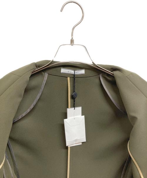 BEIGE（ベイジ）BEIGE (ベイジ) 金釦ダブルジャケット オリーブ サイズ:2の古着・服飾アイテム