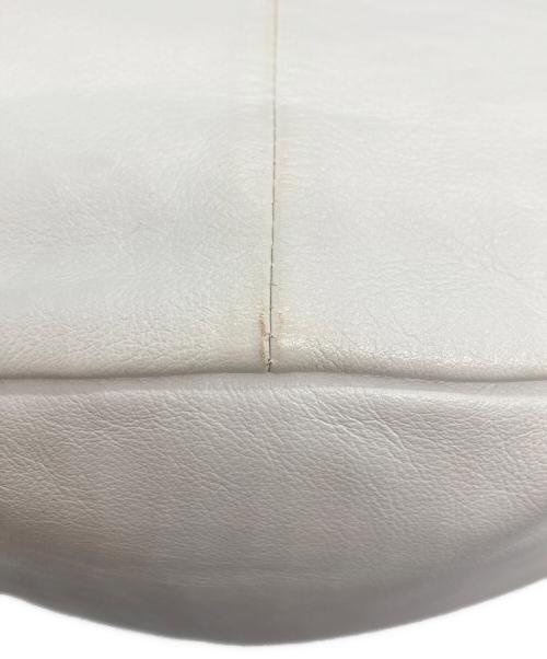 BOTTEGA VENETA（ボッテガベネタ）BOTTEGA VENETA (ボッテガベネタ) ハンドバッグ/ダブルノット ホワイトの古着・服飾アイテム