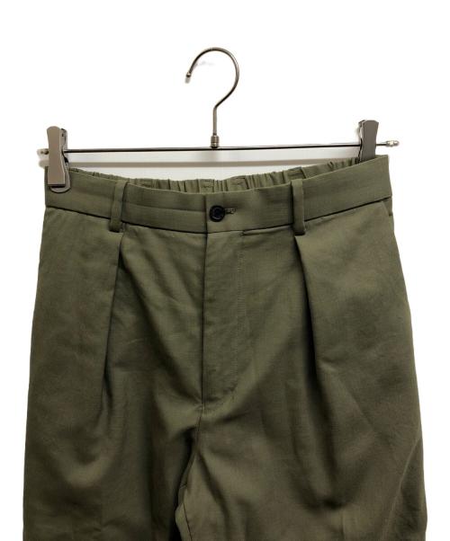 MARKAWARE（マーカウェア）MARKAWARE (マーカウェア) FRONT PLEATS PEGTOP ORGANIC WOOL TROPICAL グリーン サイズ:1の古着・服飾アイテム