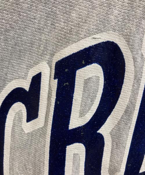 Champion REVERSE WEAVE（チャンピオン リバース ウィーブ）Champion REVERSE WEAVE (チャンピオン リバース ウィーブ) ヴィンテージカレッジロゴスウェット グレー サイズ:Mediumの古着・服飾アイテム