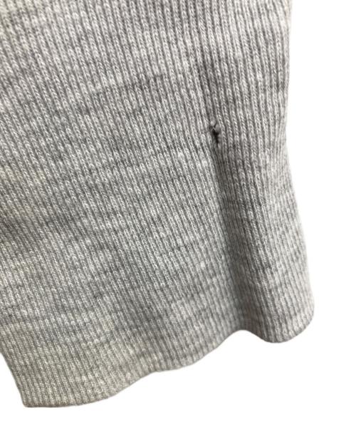 Champion REVERSE WEAVE（チャンピオン リバース ウィーブ）Champion REVERSE WEAVE (チャンピオン リバース ウィーブ) ヴィンテージカレッジロゴスウェット グレー サイズ:Mediumの古着・服飾アイテム