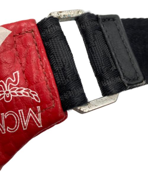 MCM（エムシーエム）MCM (エムシーエム) ウエストポーチ レッドの古着・服飾アイテム