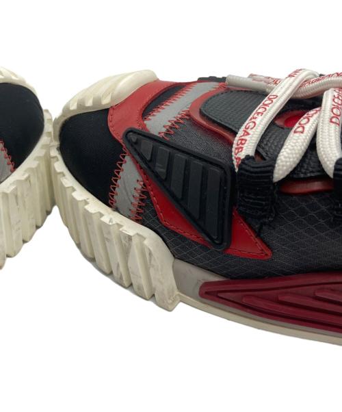 DOLCE & GABBANA（ドルチェ＆ガッバーナ）DOLCE & GABBANA (ドルチェ＆ガッバーナ) NS1ローカットスニーカー レッド×ホワイト サイズ:42の古着・服飾アイテム