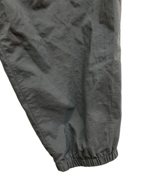 THE NORTH FACE（ザ ノース フェイス）THE NORTH FACE (ザ ノース フェイス) バーサタイルパンツ グレー サイズ:S 未使用品の古着・服飾アイテム