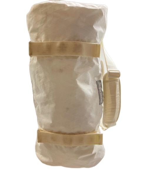 SUPREME（シュプリーム）SUPREME (シュプリーム) Duffle Bag ホワイトの古着・服飾アイテム