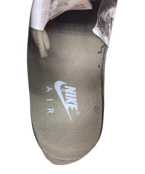 NIKE（ナイキ）NIKE (ナイキ) ローカットスニーカー ベージュ サイズ:UK7の古着・服飾アイテム