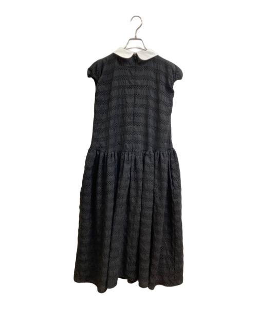UNMINOU（アンミヌ）UNMINOU (アンミヌ) ミニカラーステッチシャーリングドレス ブラック サイズ:Fの古着・服飾アイテム
