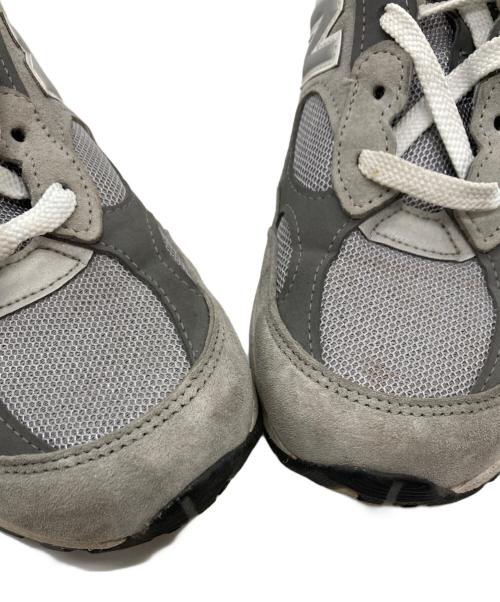 NEW BALANCE（ニューバランス）NEW BALANCE (ニューバランス) M992GR ローカットスニーカー グレー サイズ:US09の古着・服飾アイテム