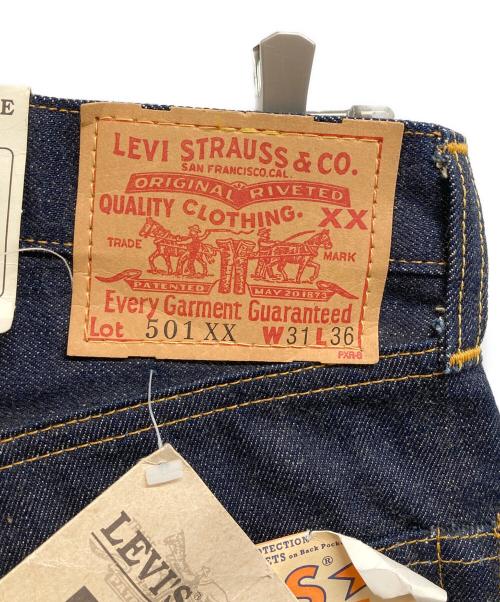 LEVI'S（リーバイス）LEVI'S (リーバイス) 501XXリジットデニムパンツ インディゴ サイズ:31×36 未使用品の古着・服飾アイテム