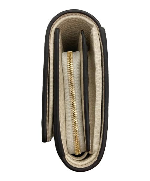 GUCCI（グッチ）GUCCI (グッチ) GGマーモント2つ折り財布 アイボリーの古着・服飾アイテム