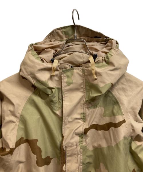 US ARMY（ユーエスアーミー）US ARMY (ユーエスアーミー) ECWCS ゴアテックスパーカー ベージュ サイズ:Medium-Longの古着・服飾アイテム