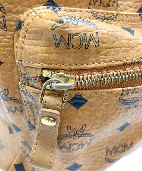 MCM（エムシーエム）MCM (エムシーエム) ヴィセトスバックパック キャメルの古着・服飾アイテム
