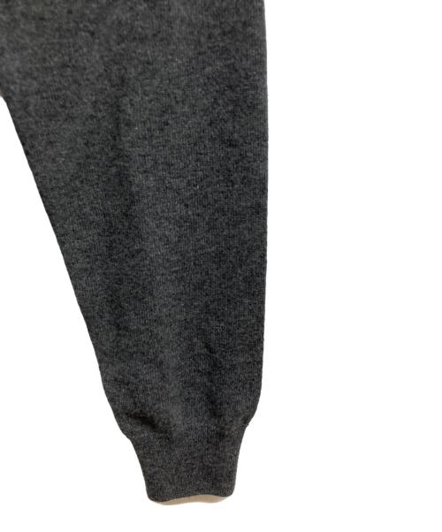 HERMES（エルメス）HERMES (エルメス) 23AW ラウンドネック ニット カシミア シグネチャー グレー サイズ:Mの古着・服飾アイテム