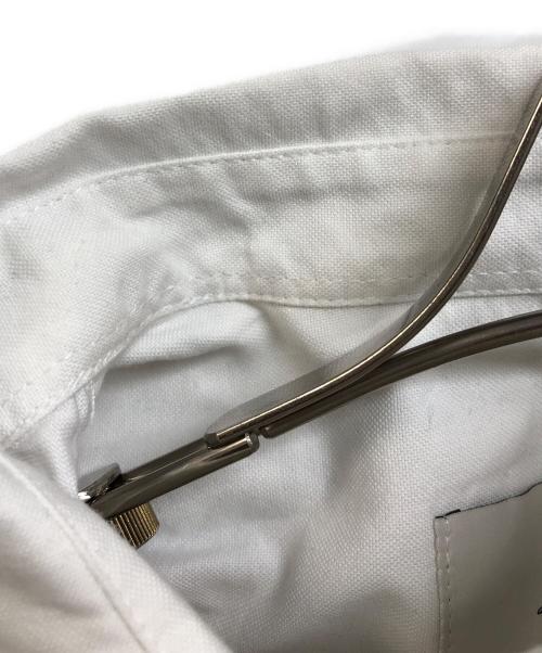 AMI Alexandre Mattiussi（アミアレクサンドルマテュッシ）AMI Alexandre Mattiussi (アミアレクサンドルマテュッシ) ADC ボタンダウン シャツ ホワイト サイズ:Sの古着・服飾アイテム