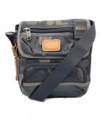 TUMIトゥミ）の古着「クロスボディショルダーバッグ」｜ブラック