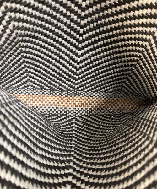 DRAGON DIFFUSION（ドラゴンディフュージョン）DRAGON DIFFUSION (ドラゴンディフュージョン) MINGA TOTE ホワイト×ブラックの古着・服飾アイテム