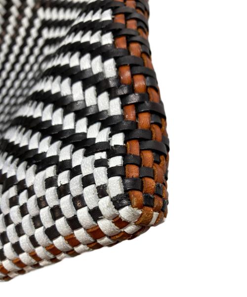 DRAGON DIFFUSION（ドラゴンディフュージョン）DRAGON DIFFUSION (ドラゴンディフュージョン) MINGA TOTE ホワイト×ブラックの古着・服飾アイテム