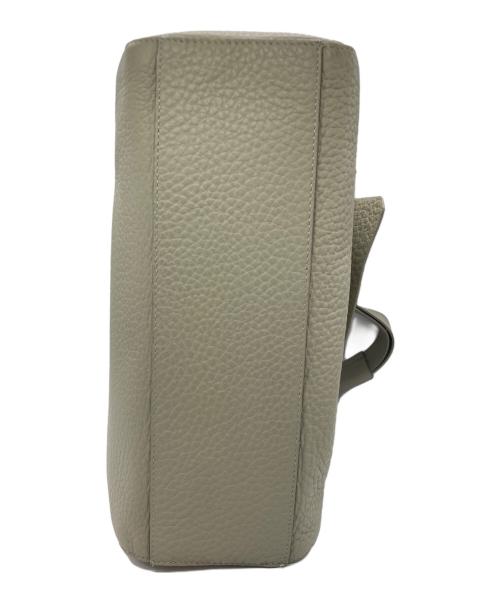 FURLA（フルラ）FURLA (フルラ) カプリッチョMハンドバッグ ベージュの古着・服飾アイテム