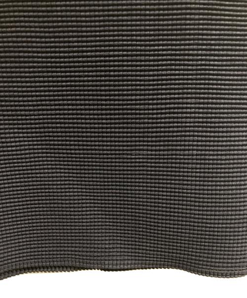 PLEATS PLEASE（プリーツプリーズ）PLEATS PLEASE (プリーツプリーズ) ハイネックプリーツカットソー パープル サイズ:3の古着・服飾アイテム