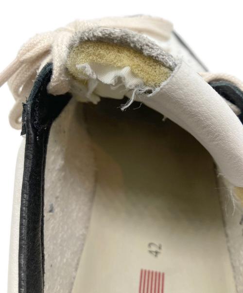 AUTRY（オートリ―）AUTRY (オートリ―) MEDALIST ローカット スニーカー ホワイト サイズ:42の古着・服飾アイテム