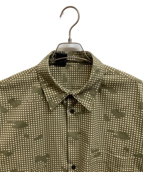 N.HOOLYWOOD（エヌ ハリウッド）N.HOOLYWOOD (エヌ ハリウッド) UNDERCOVER (アンダーカバー) ナイトカモ コットンポリ ツイル Aラインシャツ KHAKI CHECK サイズ:Mの古着・服飾アイテム