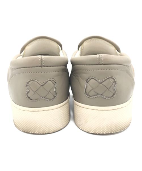 BOTTEGA VENETA（ボッテガベネタ）BOTTEGA VENETA (ボッテガベネタ) イントレチャートスリッポン グレー サイズ:不明の古着・服飾アイテム