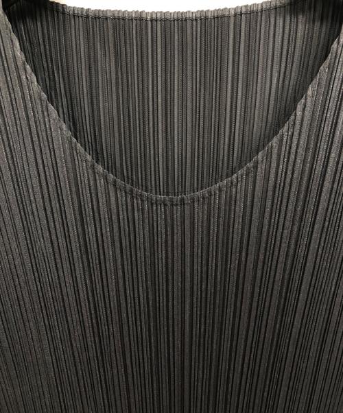 PLEATS PLEASE（プリーツプリーズ）PLEATS PLEASE (プリーツプリーズ) プリーツノースリーブワンピース グレー サイズ:3の古着・服飾アイテム