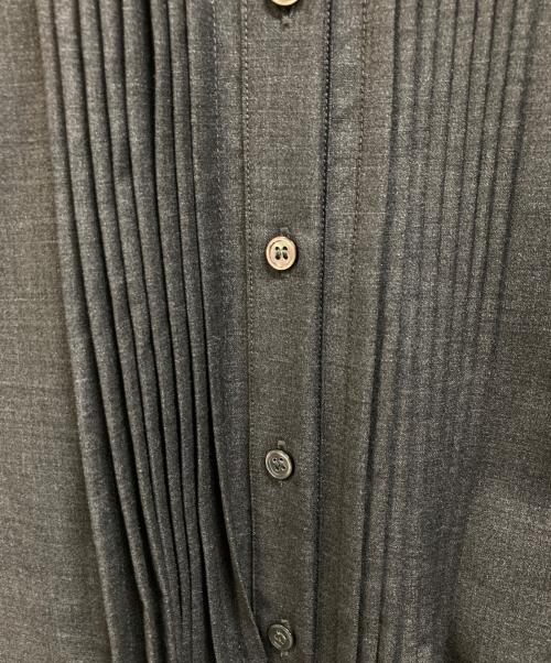 R（アール）R (アール) ウールトロストレッチ ピンタックブラウス グレー サイズ:40の古着・服飾アイテム