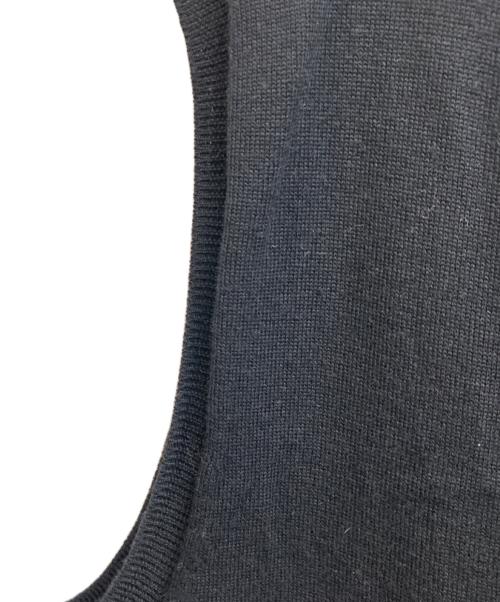 COMME des GARCONS SHIRT（コムデギャルソンシャツ）COMME des GARCONS SHIRT (コムデギャルソンシャツ) Vネックニットベスト ブラック サイズ:Lの古着・服飾アイテム