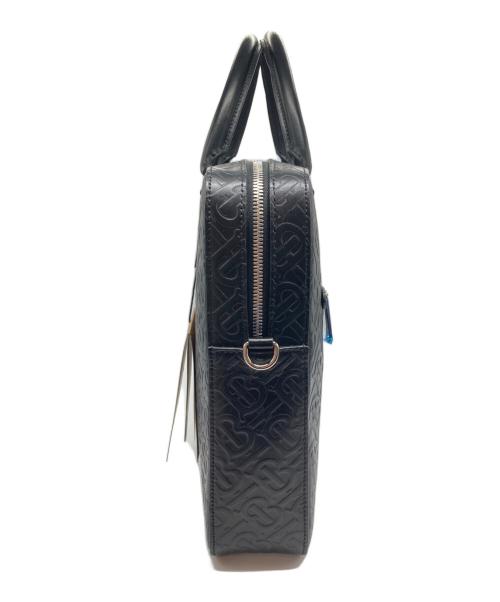 BURBERRY（バーバリー）BURBERRY (バーバリー) TBモノグラム レザーショルダーバッグ ブラック 未使用品の古着・服飾アイテム