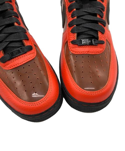 NIKE（ナイキ）NIKE (ナイキ) AIR FORCE 1 07 PRM 2 オレンジ×ブラック サイズ:US9 未使用品の古着・服飾アイテム