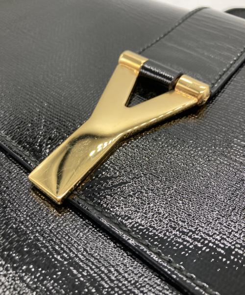 Yves Saint Laurent（イヴサンローラン）Yves Saint Laurent (イヴサンローラン) Black Patent Leather Large ChYc Flap Bag ブラックの古着・服飾アイテム