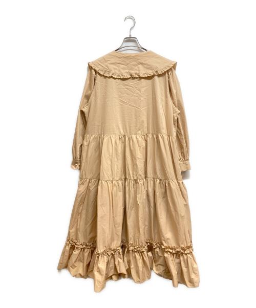 UNMINOU（アンミヌ）UNMINOU (アンミヌ) フリルセーラーカラーワンピース ベージュ サイズ:Freeの古着・服飾アイテム