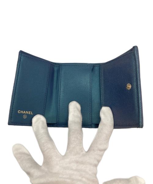 CHANEL（シャネル）CHANEL (シャネル) マトラッセ スモール フラップ ウォレット ブルーの古着・服飾アイテム