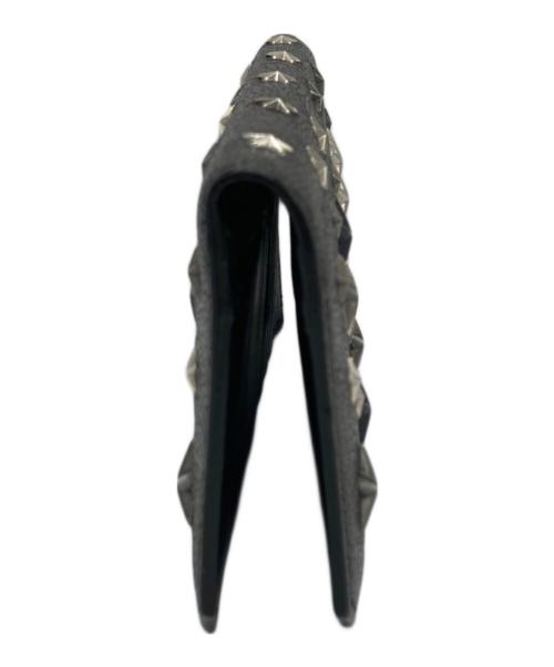 JIMMY CHOO（ジミーチュウ）JIMMY CHOO (ジミーチュウ) クーパー スタースタッズ バイカーレザー ウォレット ブラックの古着・服飾アイテム