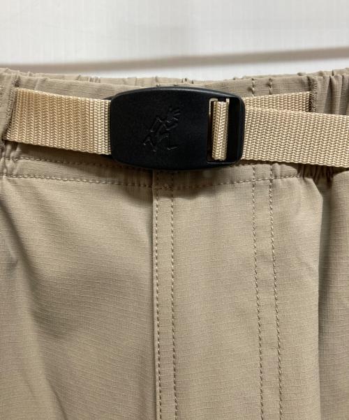 GRAMICCI（グラミチ）GRAMICCI (グラミチ) クライミングパンツ ベージュ サイズ:Free 未使用品の古着・服飾アイテム