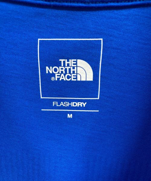 THE NORTH FACE（ザ ノース フェイス）THE NORTH FACE (ザ ノース フェイス) ョートスリーブハーフドームデジタルスクエアロゴティー ブルー サイズ:M 未使用品の古着・服飾アイテム