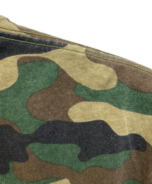 THE BLACK EYE PATCH（ブラックアイパッチ）THE BLACK EYE PATCH (ブラックアイパッチ) カモ柄tシャツ カーキ サイズ:Mの古着・服飾アイテム