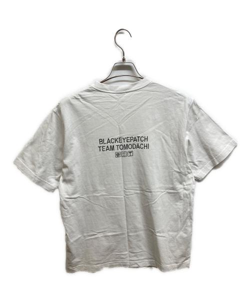 THE BLACK EYE PATCH（ブラックアイパッチ）THE BLACK EYE PATCH (ブラックアイパッチ) TEAM TOMODACHI HWC RHINESTONE TEE ホワイト サイズ:Mの古着・服飾アイテム