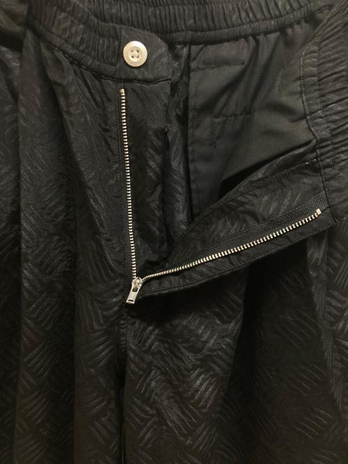 TIGHTBOOTH PRODUCTION（タイトブースプロダクション）TIGHTBOOTH PRODUCTION (タイトブースプロダクション) CHECKER PLATE BALLOON PANTS ブラック サイズ:Lの古着・服飾アイテム