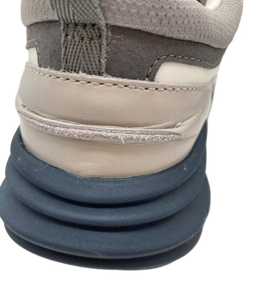 COLE HAAN（コールハーン）COLE HAAN (コールハーン) オリジナルグランド クアッドストレイク ランナー ホワイト サイズ:7 1/2の古着・服飾アイテム