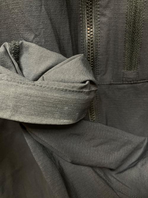 ARC'TERYX（アークテリクス）ARC'TERYX (アークテリクス) スコーミッシュ フーディ ブラック サイズ:Ｓの古着・服飾アイテム