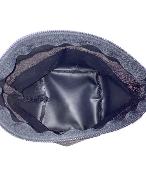 Herve Chapelier（エルベシャプリエ）Herve Chapelier (エルベシャプリエ) ナイロン舟型ショルダーバッグXS ブラックの古着・服飾アイテム