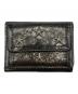 JIMMY CHOO（ジミーチュウ）の古着「3つ折り財布」｜シルバー