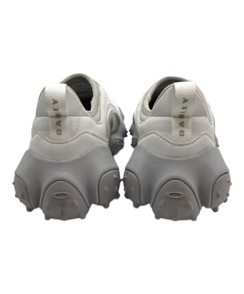 OAKLEY（オークリー）OAKLEY (オークリー) Edge Icon ローカットスニーカー ホワイト サイズ:UK6の古着・服飾アイテム