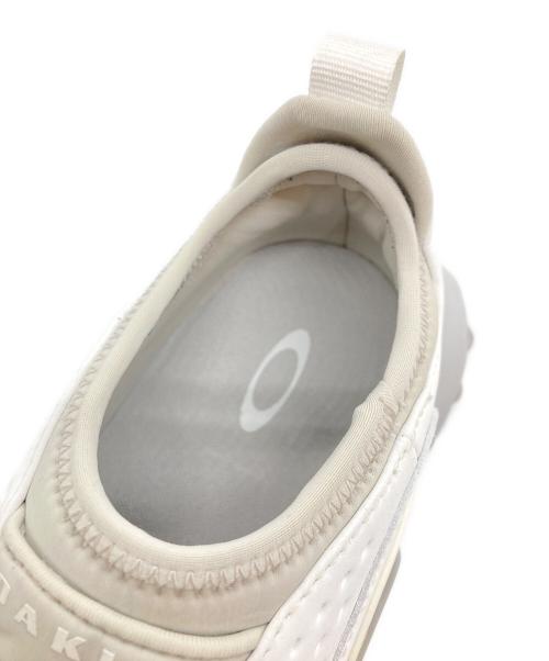 OAKLEY（オークリー）OAKLEY (オークリー) Edge Icon ローカットスニーカー ホワイト サイズ:UK6の古着・服飾アイテム