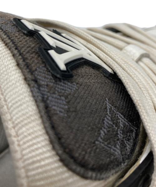 LOUIS VUITTON（ルイ ヴィトン）LOUIS VUITTON (ルイ ヴィトン) トレイナー・ラインスニーカー ホワイト サイズ:6 1/2の古着・服飾アイテム